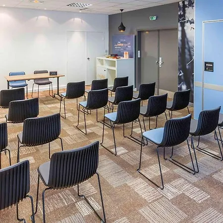 Ibis Centre 3*