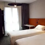 Ibis Centre
