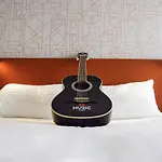 Ibis Centre Hotel 3*