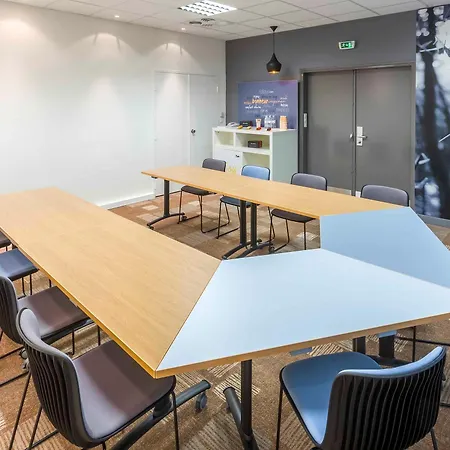 Hotel Ibis Centre 3*