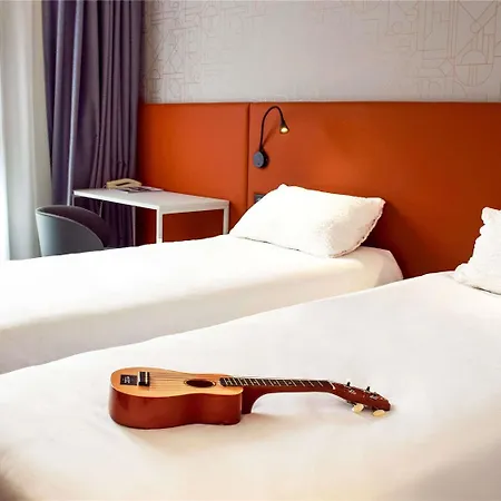 Ibis Centre 3*