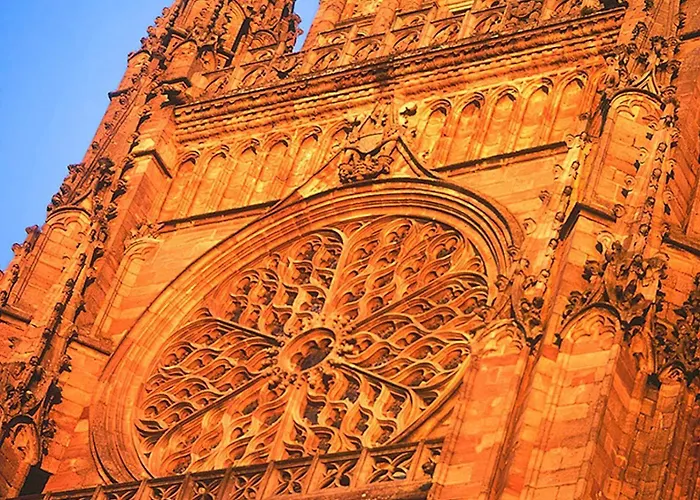 酒店 宜必思罗德中央酒店 3*