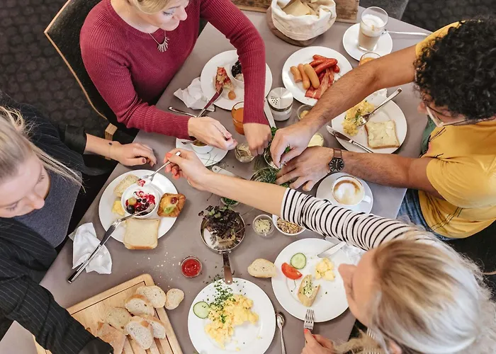 宜必思罗德中央酒店